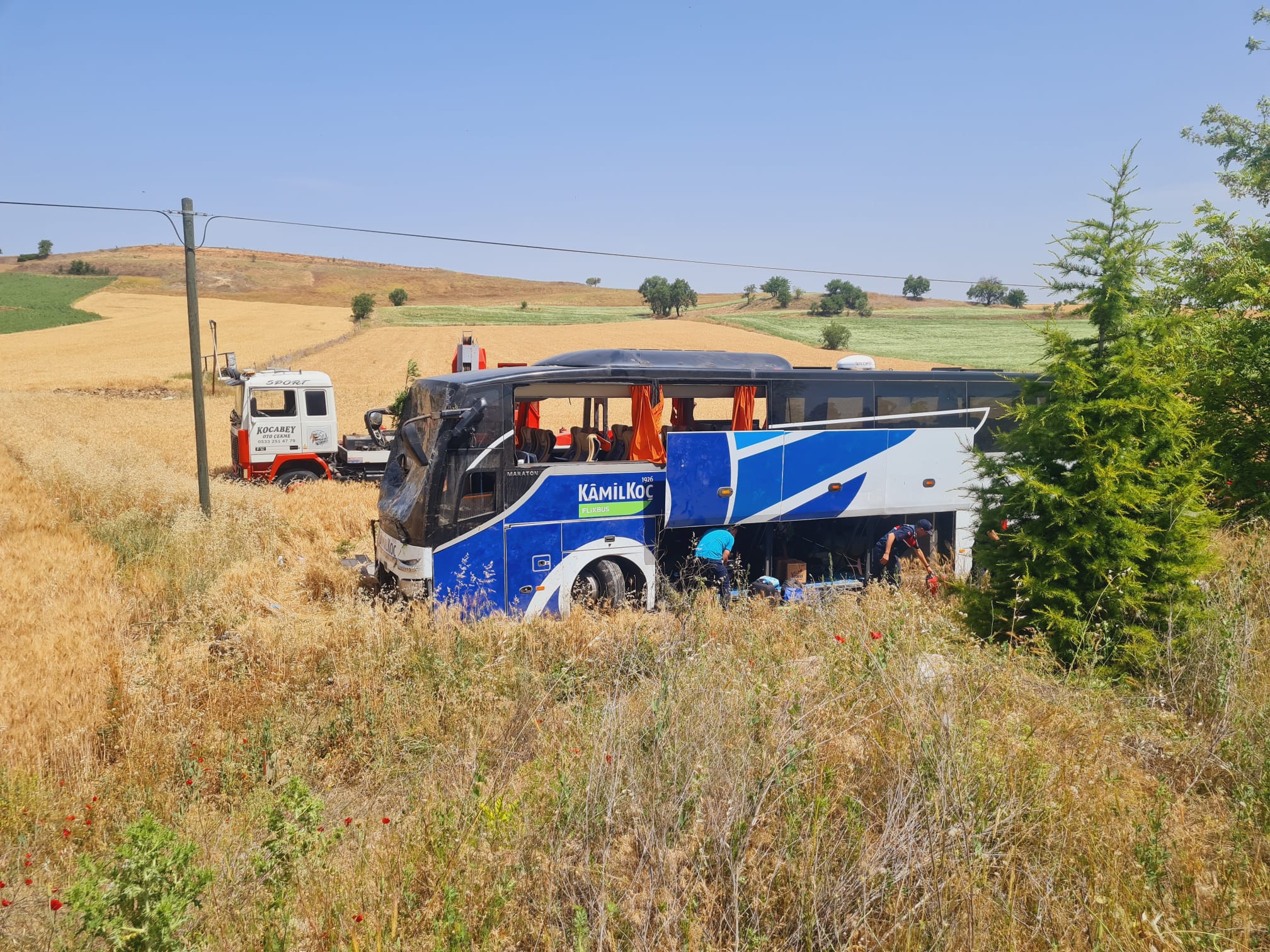 merkez-efendi-oto-kurtarma-fotograflar (11) merkez-efendi-oto-kurtarma-fotograflar (11)